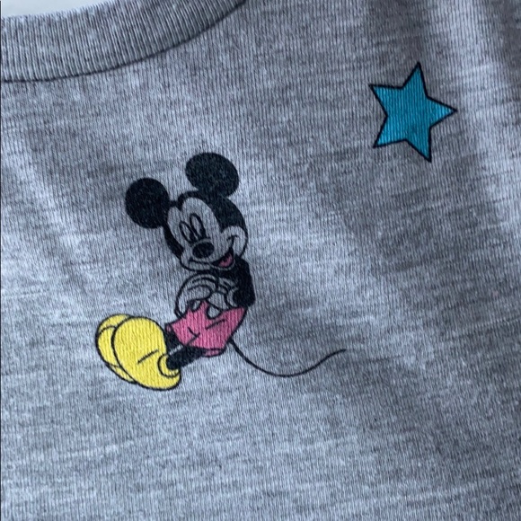 Disney Mickey Mouse Tee sz M - Picture 2 of 3